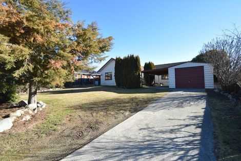 Photo of property in 47 Black Peak Road, Omarama, 9412
