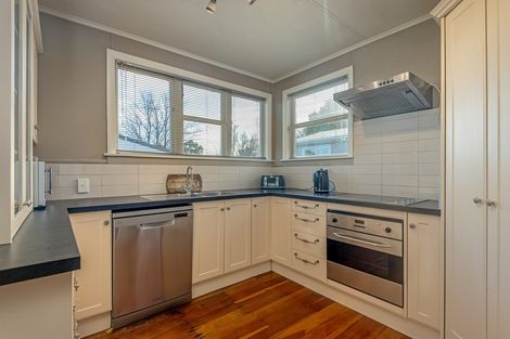 Photo of property in 3 Ilford Place, Awapuni, Palmerston North, 4412