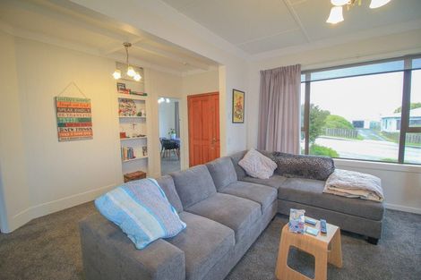 Photo of property in 12 Walker Street, Bluff, 9814