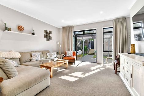 Photo of property in 117 Bonair Crescent, Silverdale, 0932