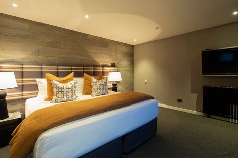 Photo of property in 38 Edinburgh Drive, Queenstown, 9300