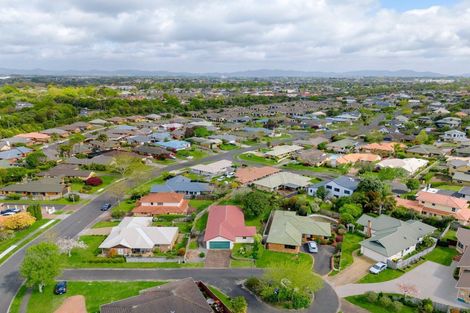 Photo of property in 3 Mcleod Mews, Rototuna, Hamilton, 3210