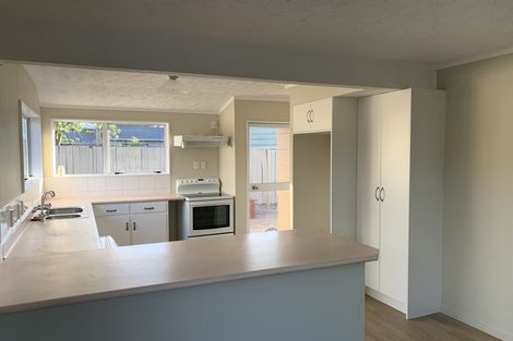 Photo of property in 43 Arthur Crescent, Hilltop, Taupo, 3330