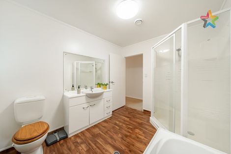 Photo of property in 126 Normandale Road, Normandale, Lower Hutt, 5010