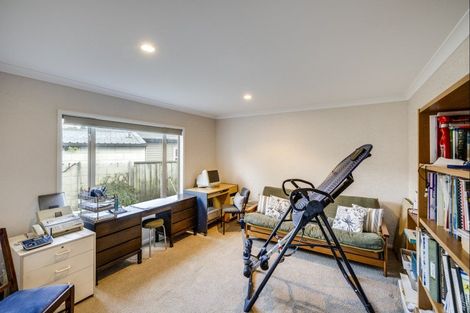 Photo of property in 75 Hardinge Road, Ahuriri, Napier, 4110