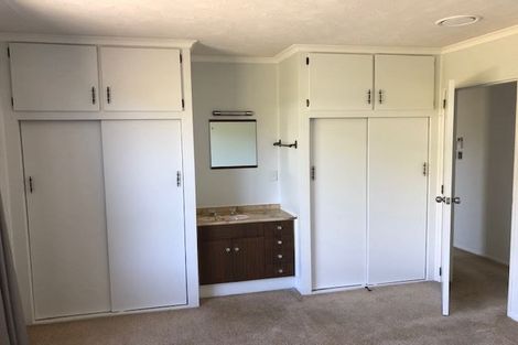 Photo of property in 19 Montclare Avenue, Ilam, Christchurch, 8041