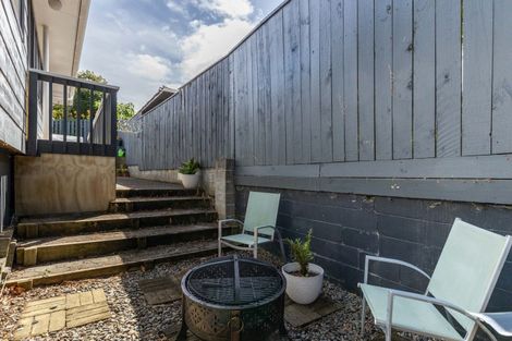 Photo of property in 10b Brierley Place, Marfell, New Plymouth, 4310