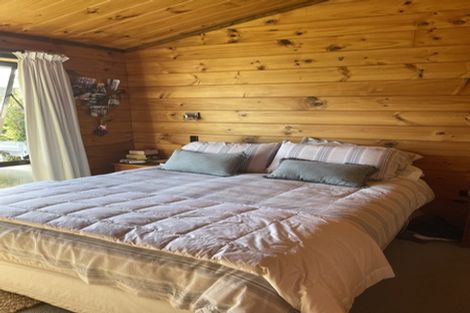 Photo of property in 132 Beach Road, Haumoana, 4102