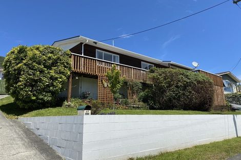 Photo of property in 49 Hampden Street, Picton, 7220