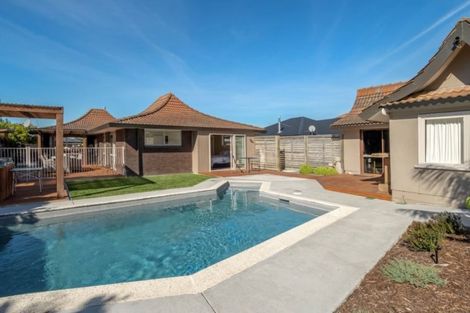 Photo of property in 19 Ridge Street, Otumoetai, Tauranga, 3110
