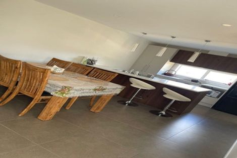 Photo of property in 6b Kent Road, Manurewa, Auckland, 2102