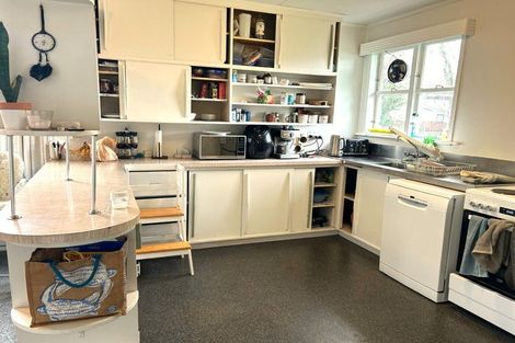 Photo of property in 13 East Street, Greytown, 5712