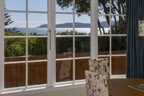 Photo of property in 1 Rosetta Road, Raumati South, Paraparaumu, 5032