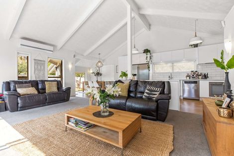 Photo of property in 12 Pine Terrace, Howick, Auckland, 2014