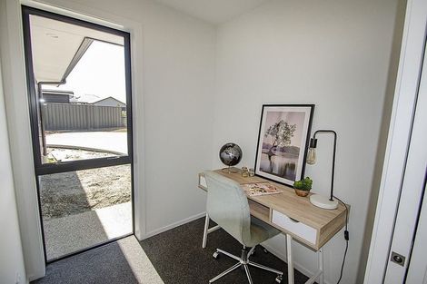 Photo of property in 13 Phoenix Place, Cromwell, 9310