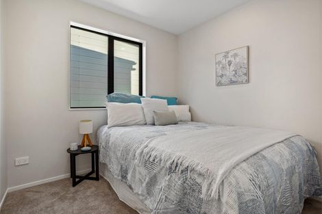 Photo of property in 10 Greenbrier Street, Westgate, 0814