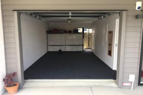 Photo of property in 37 Liquidambar Drive, Hobsonville, Auckland, 0616