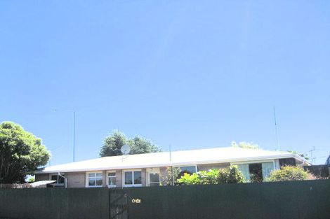 Photo of property in 28 Rosella Street, Broomfield, Christchurch, 8042