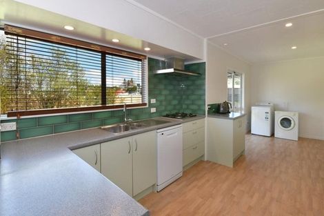 Photo of property in 1084 Kaipara Coast Highway, Kaukapakapa, 0873