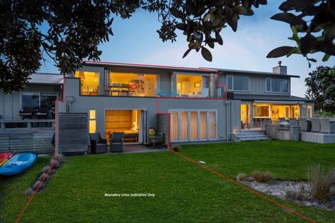 Photo of property in 112b Hinemoa Street, Whangamata, 3620