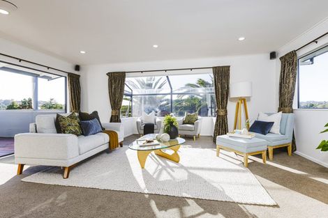 Photo of property in 13 The Glade North, Pukekohe, 2120