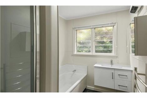 Photo of property in 12 Jennifer Street, Bryndwr, Christchurch, 8053