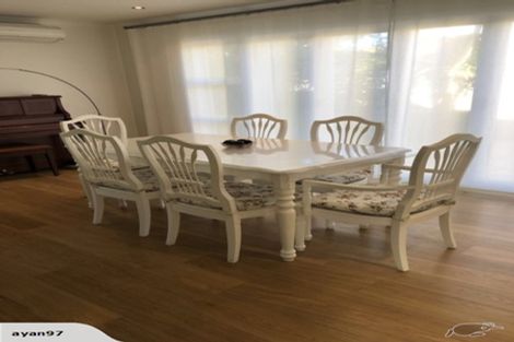 Photo of property in 22 Eversleigh Road, Belmont, Auckland, 0622