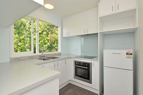 Photo of property in 76b Collier Avenue, Karori, Wellington, 6012