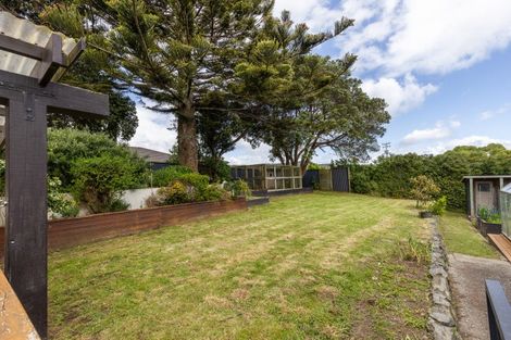 Photo of property in 15 Elizabeth Street, Pukerua Bay, 5026