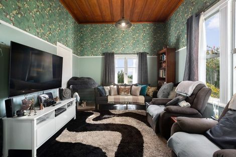 Photo of property in 16 Hill Street, Paeroa, 3600