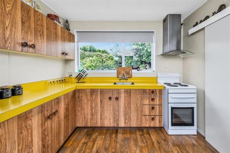 Photo of property in 2/242 Lake Terrace Road, Shirley, Christchurch, 8061