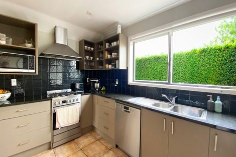 Photo of property in 1/1 Paparoa Road, Cockle Bay, Auckland, 2014