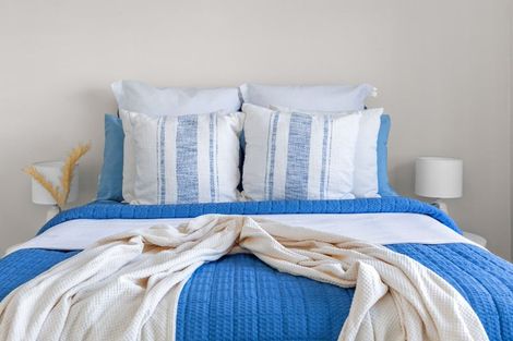 Photo of property in 14a Pokapu Place, Bethlehem, Tauranga, 3110