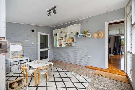 Photo of property in 42 Hilltop Avenue, Morningside, Whangarei, 0110