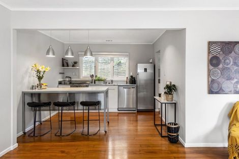 Photo of property in 17 Larchwood Avenue, Westmere, Auckland, 1022