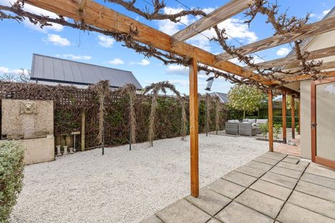 Photo of property in 2/151 Idris Road, Strowan, Christchurch, 8052