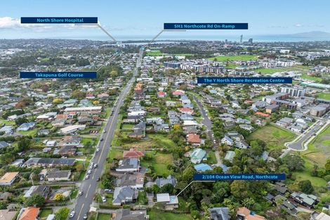 Photo of property in 2/104 Ocean View Road, Northcote, Auckland, 0627