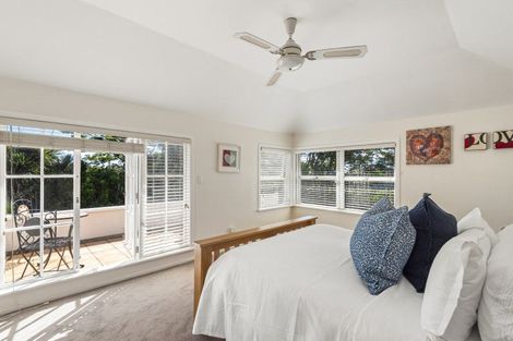 Photo of property in 14 Maleme Avenue, Belmont, Auckland, 0622