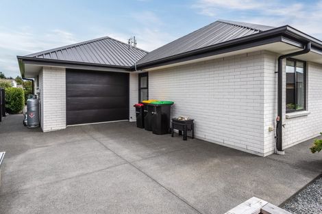 Photo of property in 3 Springbrook Close, Rangiora, 7400