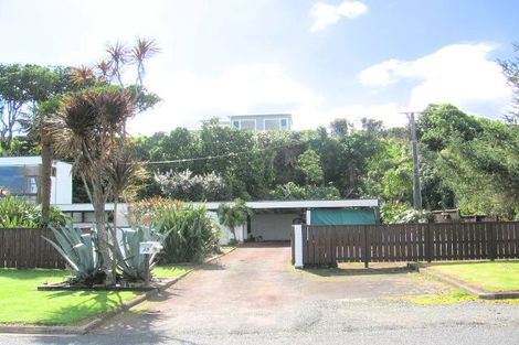 Photo of property in 36 Weir Crescent, Onerahi, Whangarei, 0110