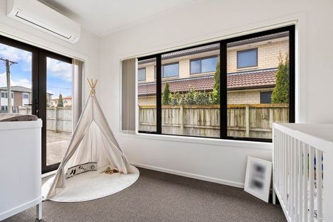 Photo of property in 96 Puhinui Road, Papatoetoe, Auckland, 2104