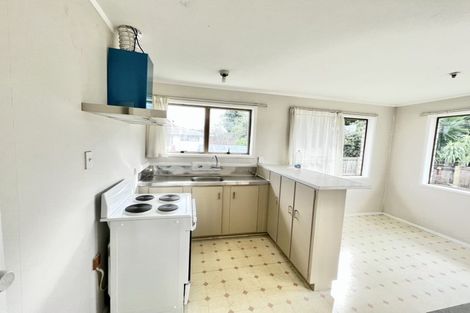 Photo of property in 1/45 Blacklock Avenue, Henderson, Auckland, 0612