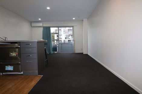 Photo of property in 24/3 Ngahura Street, Eden Terrace, Auckland, 1021