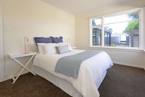 Photo of property in 39 Neill Street, Hornby, Christchurch, 8042