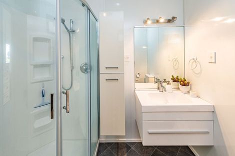Photo of property in 1 Brassey Road, Saint Johns Hill, Whanganui, 4500