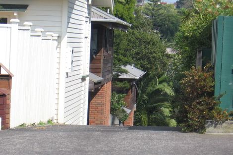 Photo of property in 2/24 Mahara Avenue, Birkenhead, Auckland, 0626