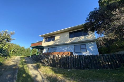 Photo of property in 306 Rockell Road, Whananaki, Hikurangi, 0181