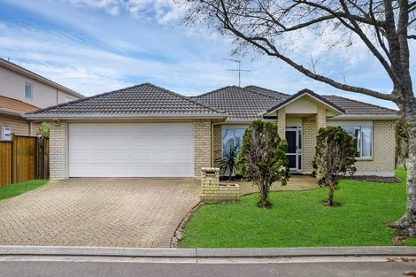 Photo of property in 1 Monash Place, Flat Bush, Auckland, 2016