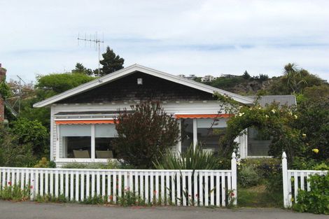 Photo of property in 41 Beachville Road, Redcliffs, Christchurch, 8081