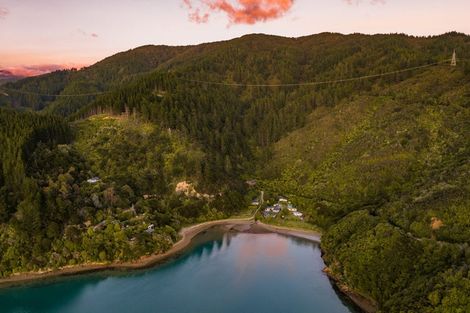 Photo of property in 1818 Port Underwood Road, Port Underwood, Picton, 7281